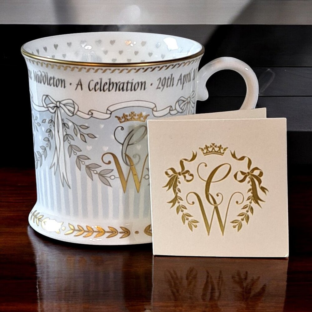Official Royal Collection China Mug Prince William & Catherine Wedding 22k Gold